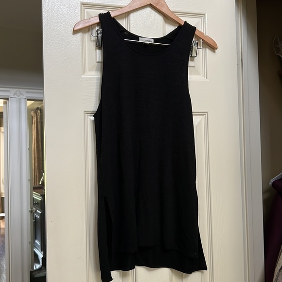 Wilfred Free Black Flowy Ornella Side Slit Tank Top Women’s Size M - Picture 4 of 8